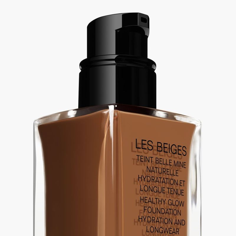 CHANEL Les Beiges Teint Belle Mine Naturelle Hydratation Et Longue Tenue