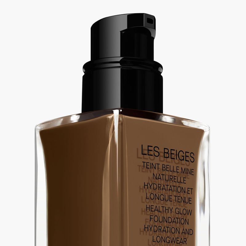 CHANEL Les Beiges Teint Belle Mine Naturelle Hydratation Et Longue Tenue