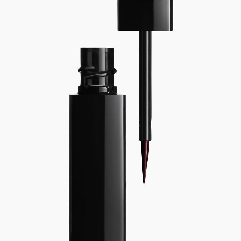 CHANEL LE LINER DE CHANEL EYELINER LIQUIDO ULTRA-PRECISO, A LUNGA TENUTA E SENZA SBAVATURE