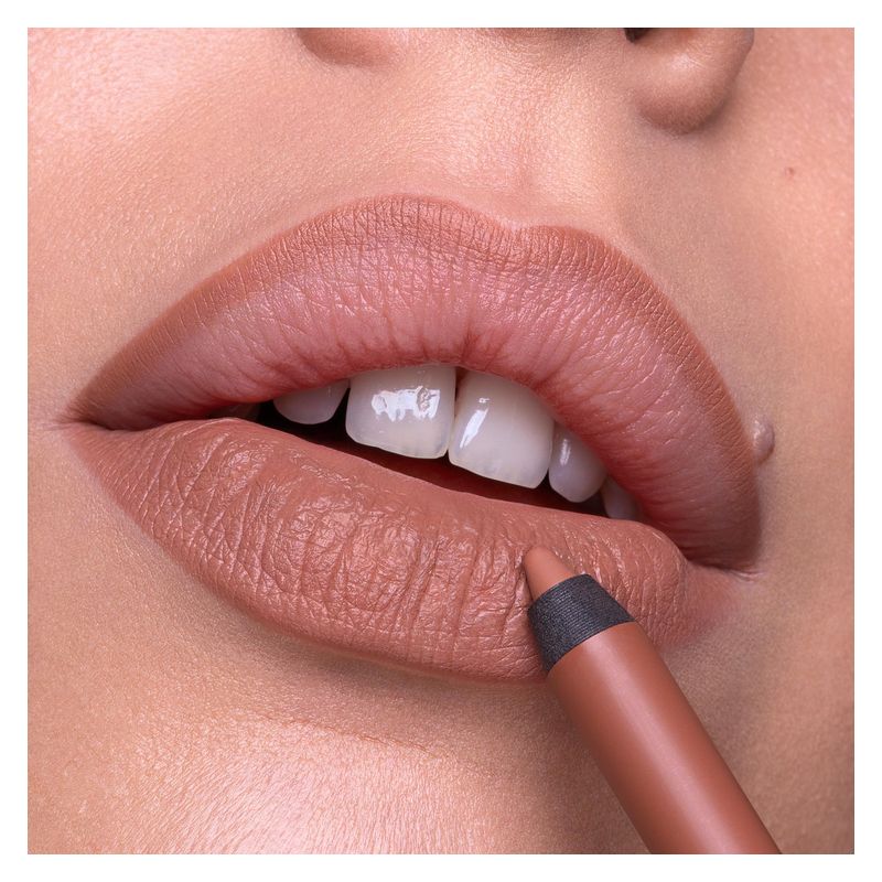 NABLA Close-Up Lip Shaper