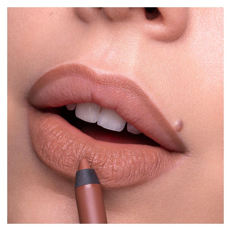 NABLA Close-Up Lip Shaper
