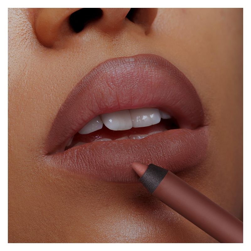 NABLA Close-Up Lip Shaper
