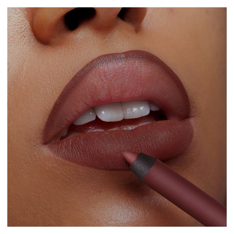 NABLA Close-Up Lip Shaper