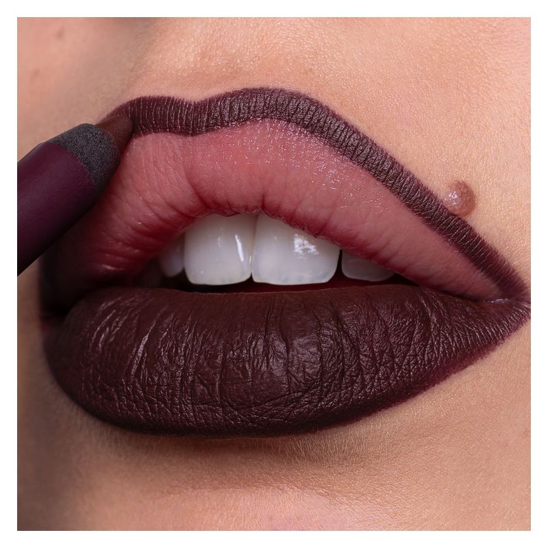 NABLA Close-Up Lip Shaper
