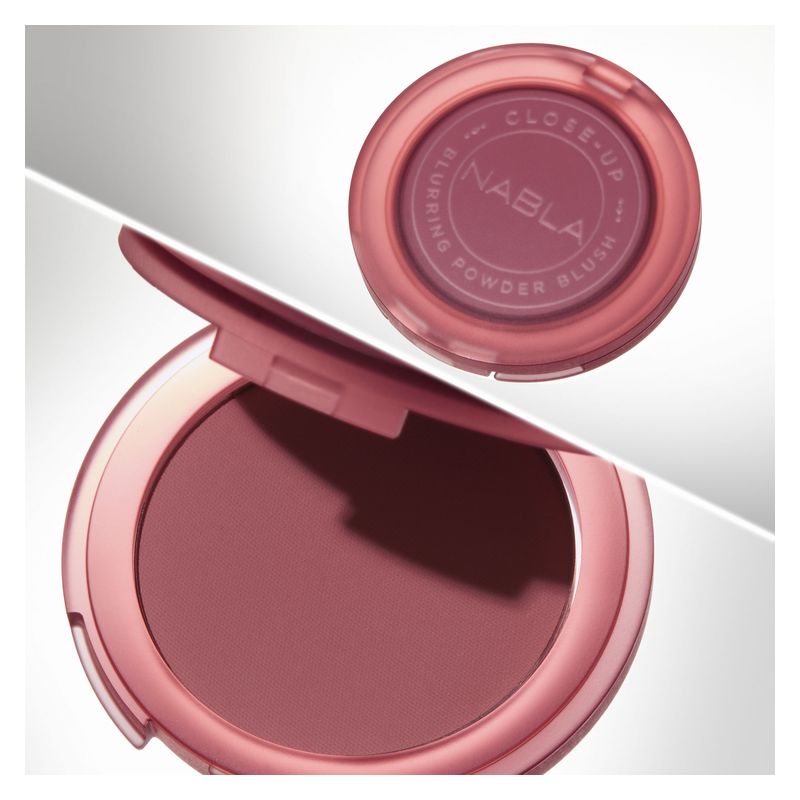 NABLA Close-Up Blurring Powder Blush